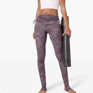 Lululemon Hug Your Core Super High-Rise Tight
